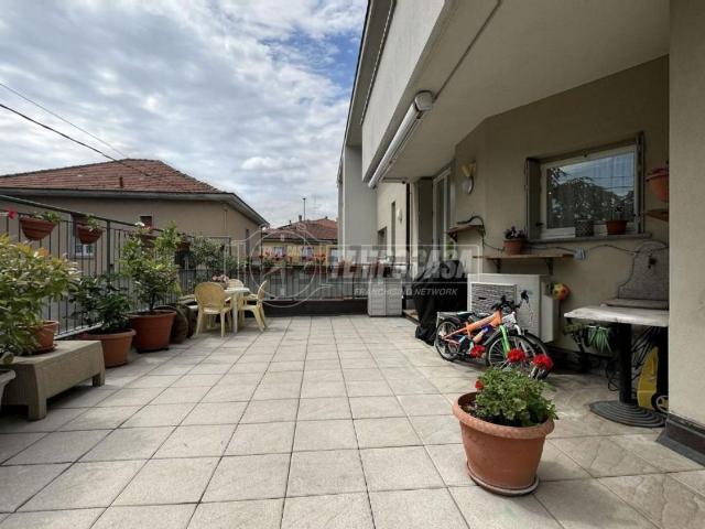 Appartamento in vendita a Moncucco, Brugherio