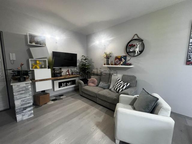 Appartamento in vendita a Arconate, Milano