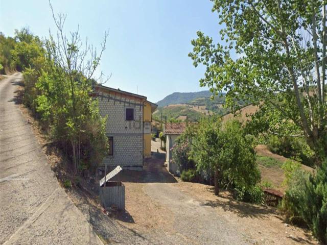 Appartamento in vendita a San Sossio Baronia, Campania