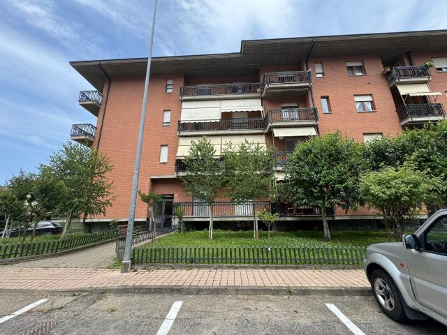 Appartamento in vendita a Casaroni, Santo Stefano Belbo