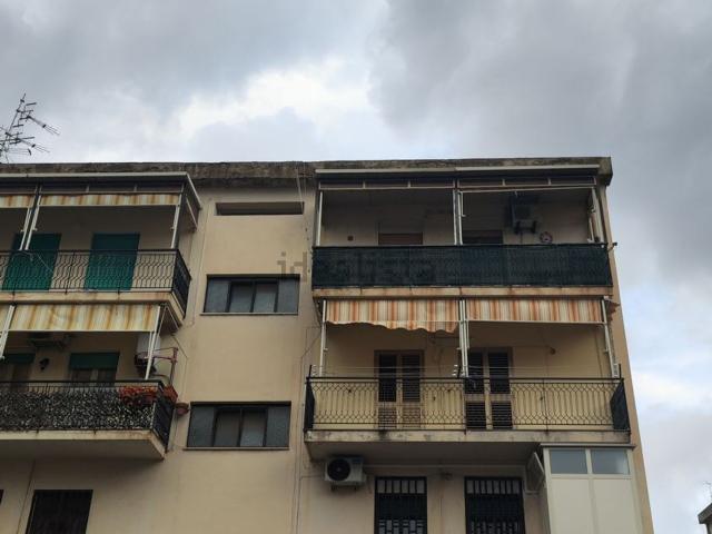 Appartamento in vendita a San Filippo Inferiore, Messina