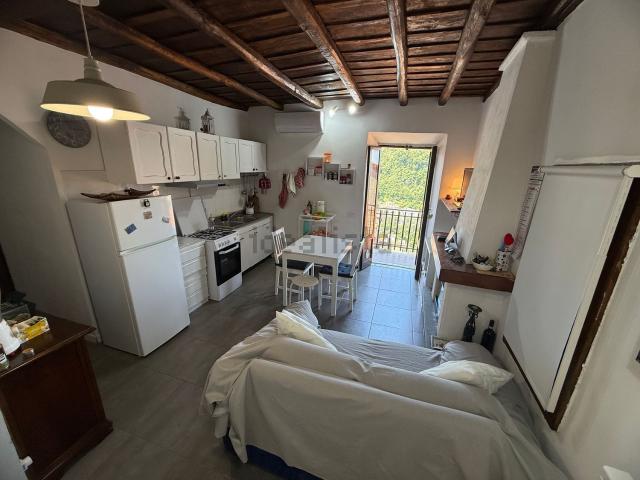 Appartamento in vendita a Monte Compatri, Roma Capitale