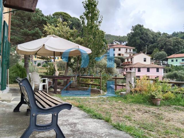 Appartamento in vendita a Casanova, Varazze
