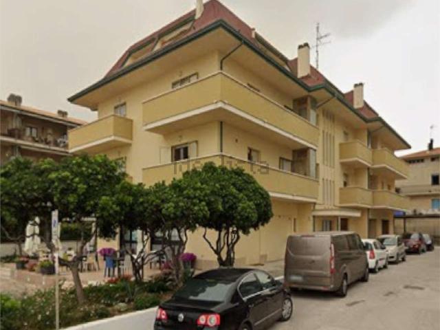 Appartamento in vendita a Faleriense, Marche