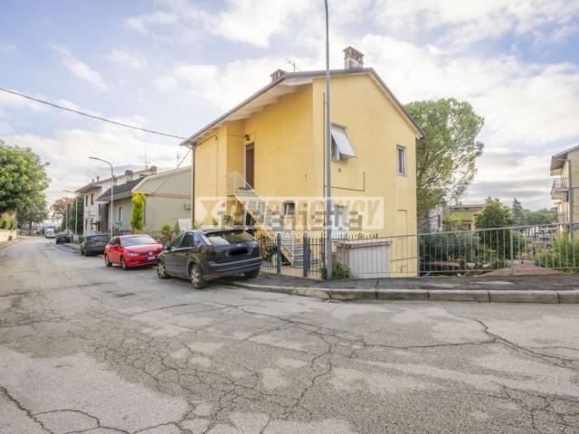 Appartamento in vendita a Marche, Macerata