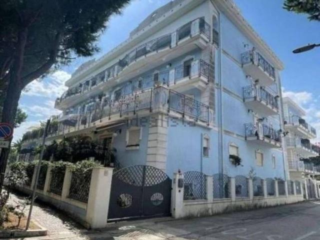Appartamento in vendita a Giulianova, Abruzzo