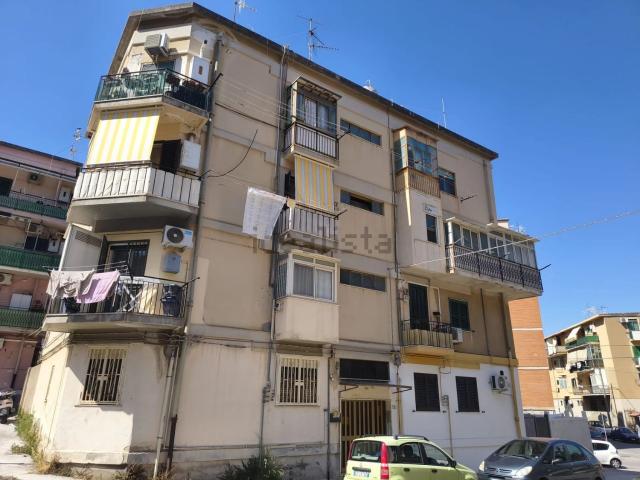 Appartamento in vendita a San Filippo Inferiore, Messina