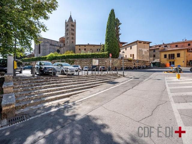 Appartamento in vendita a Città Vecchia, Massa Marittima