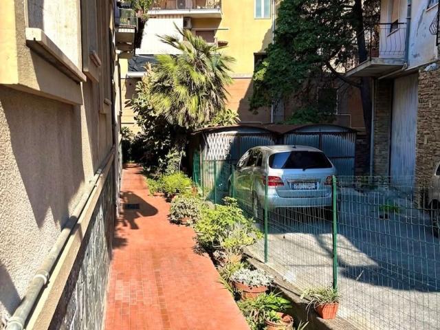 Appartamento in vendita a Caramagnetta, Imperia