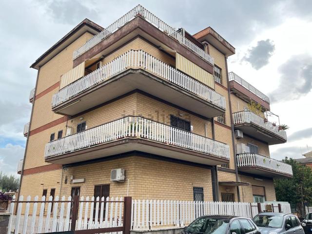 Attico in vendita a Villa Verde, Roma Capitale