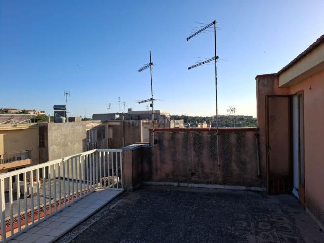 Appartamento in vendita a Modica Alta, Modica