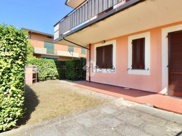 Appartamento in vendita a Montevettolini, Toscana