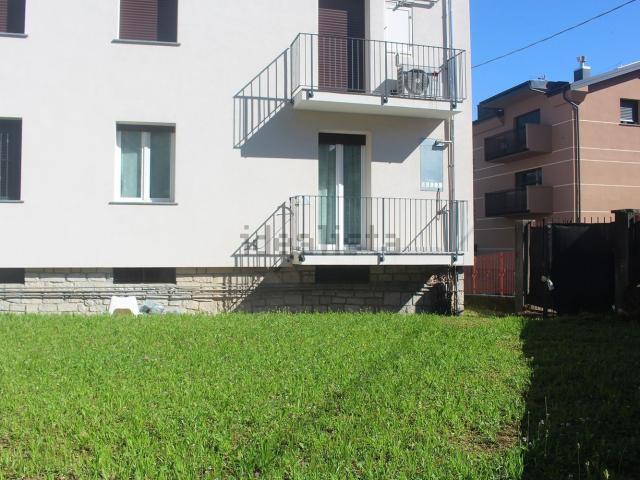 Appartamento in vendita a Villatico, Colico