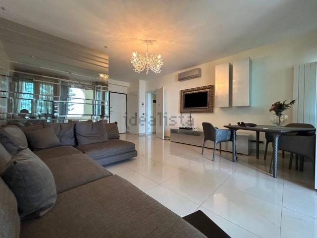 Appartamento in vendita a Bordighera, Liguria