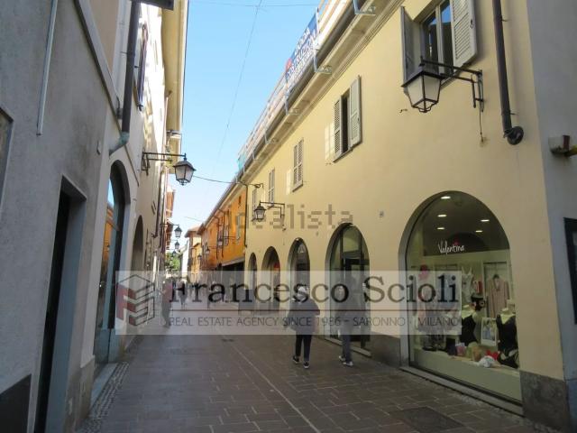 Appartamento in vendita a Volta-Prealpi, Saronno