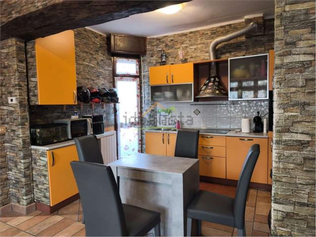Appartamento in vendita a Borgo Ticino, Novara