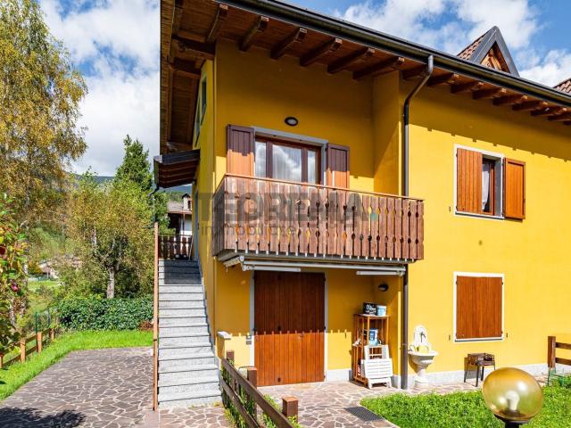 Appartamento in vendita a Castione Della Presolana, Lombardia