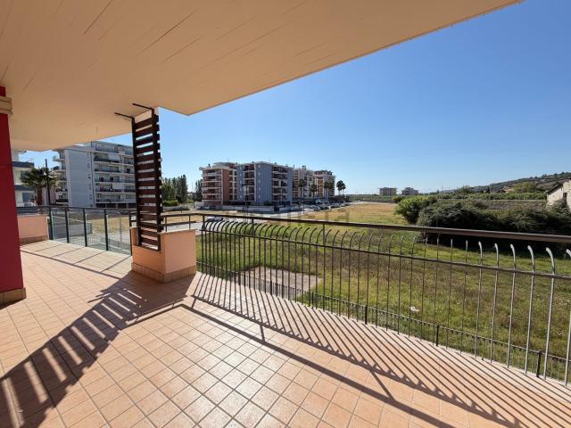 Appartamento in vendita a Villa Fiore, Alba Adriatica