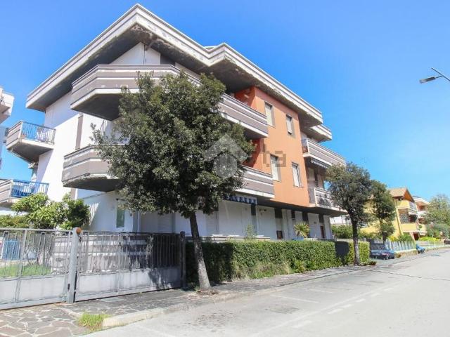 Appartamento in vendita a Villa Canonico, Montesilvano