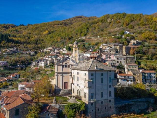 Appartamento in vendita a Rezzo, Liguria