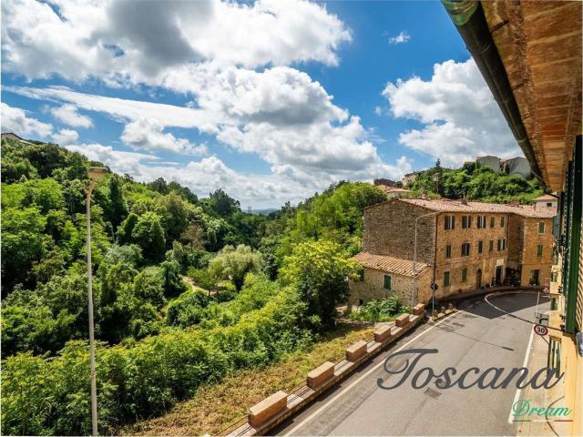 Appartamento in vendita a Monterotondo Marittimo, Toscana
