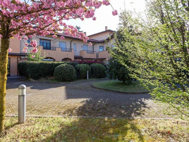 Appartamento in vendita a Busto Garolfo, Milano