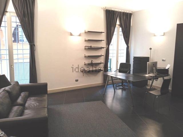 Appartamento in vendita a Centro Storico, Modena