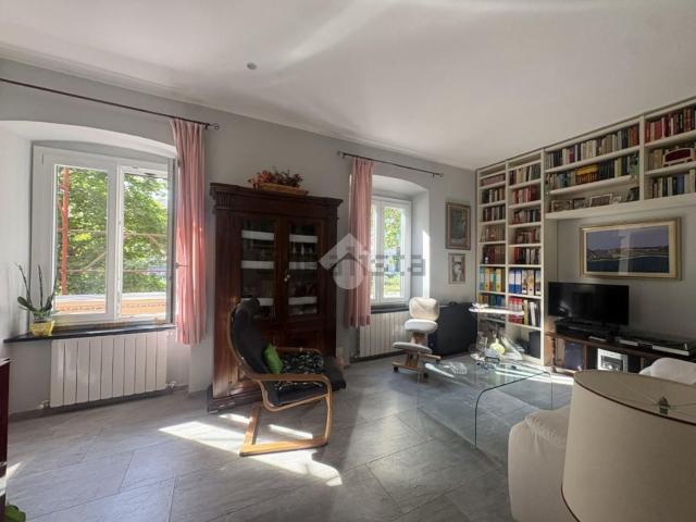 Appartamento in vendita a Bassa Val Bisagno, Serra Riccò