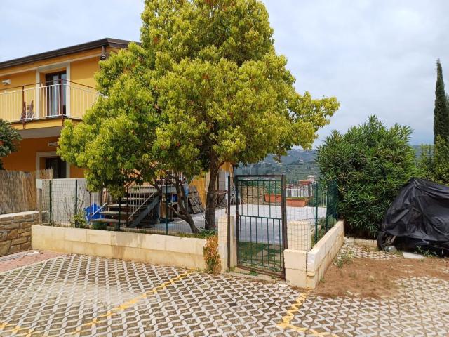 Appartamento in vendita a Castellabate, Campania