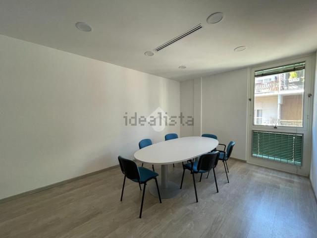 Appartamento in vendita a Voghera, Lombardia