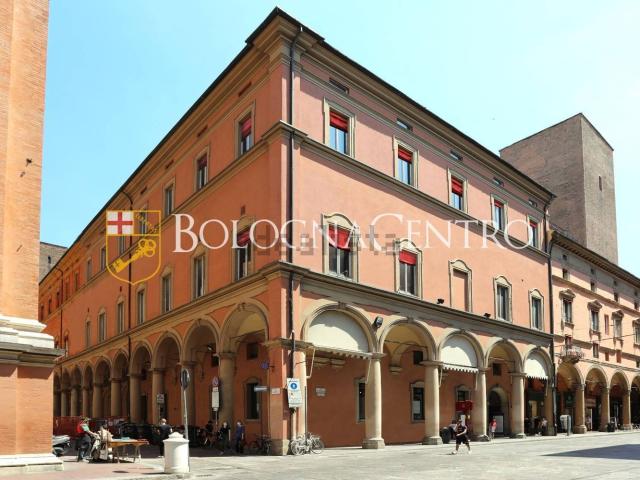 Appartamento in vendita a Santo Stefano, Bologna