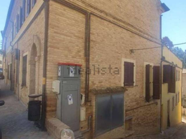 Appartamento in vendita a Castelnuovo, Marche