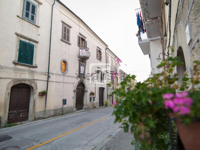 Appartamento in vendita a Agnone, Molise