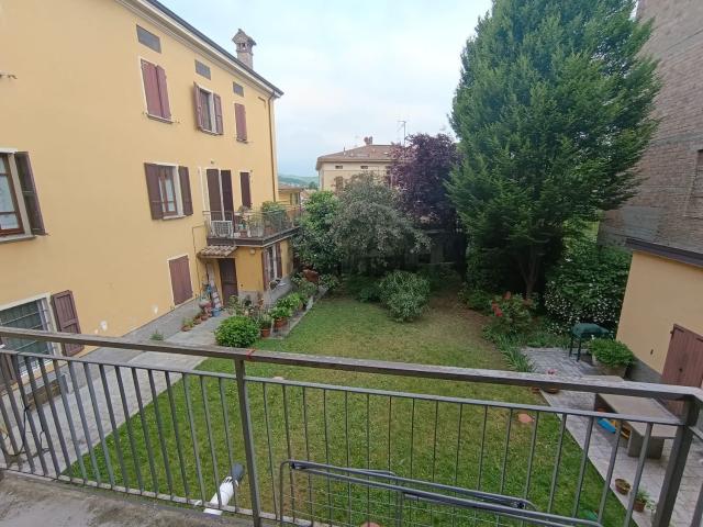 Appartamento in vendita a Fornovo Di Taro, Reggio Emilia
