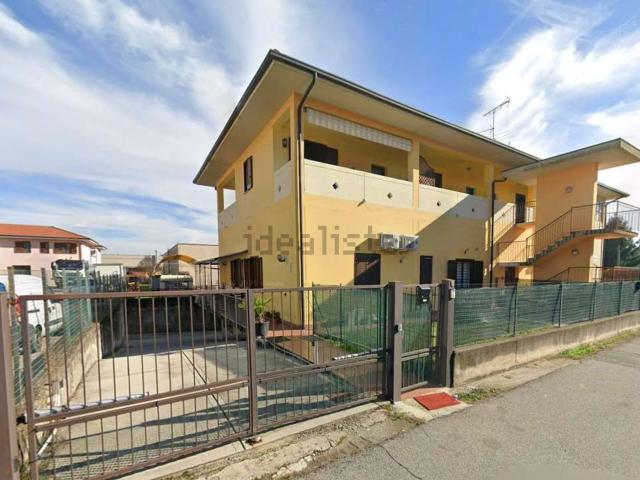 Appartamento in vendita a Borgo Ticino, Novara