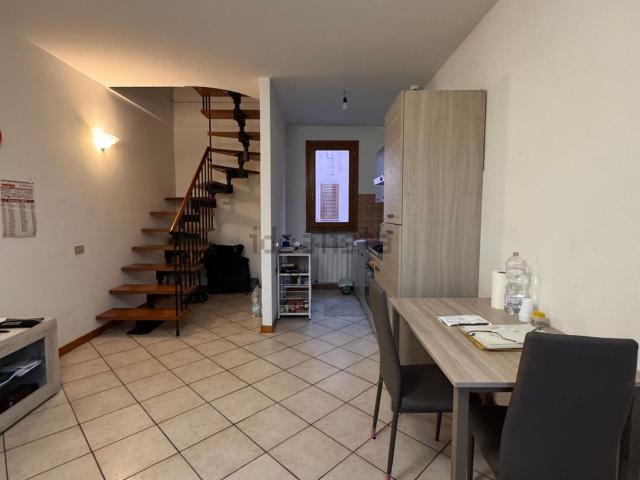 Appartamento in vendita a Rivolta D'adda, Lombardia