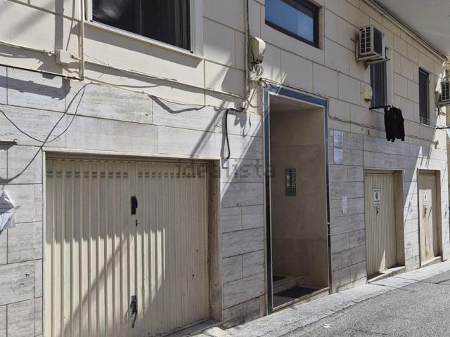 Appartamento in vendita a Salerno, Campania