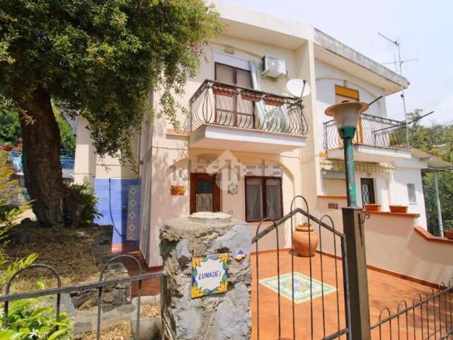 Appartamento in vendita a Vibonati, Campania