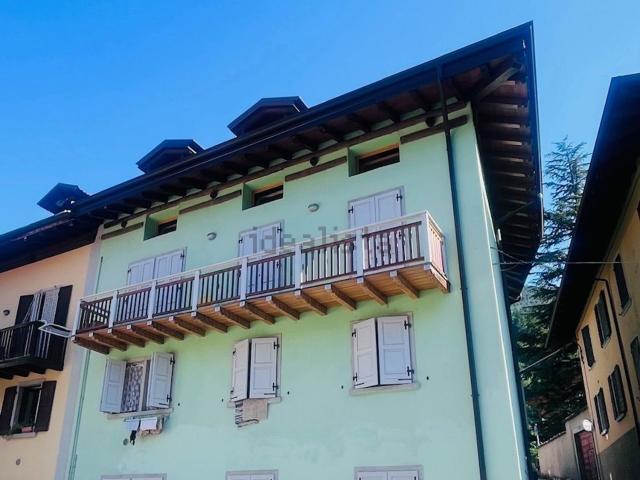 Attico in vendita a Comunità Alto Garda e Ledro, Molina Di Ledro