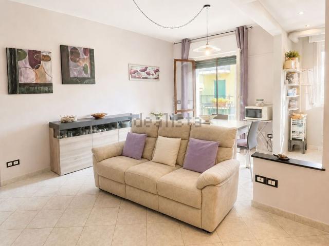 Appartamento in vendita a Pietra Ligure, Liguria