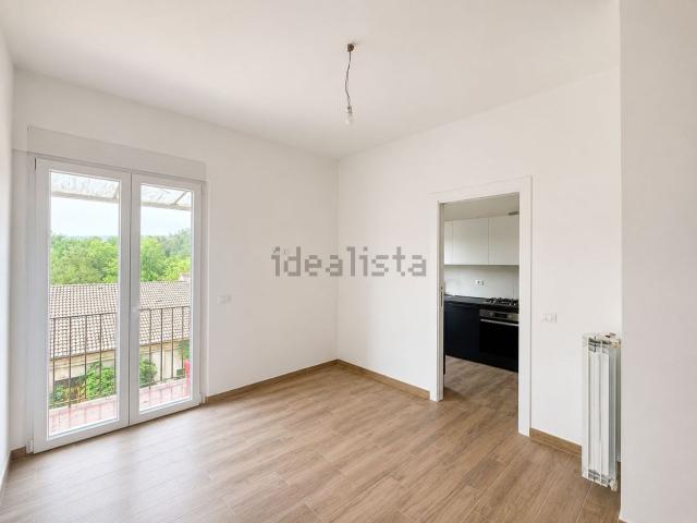 Appartamento in vendita a Ovest, Brenzone