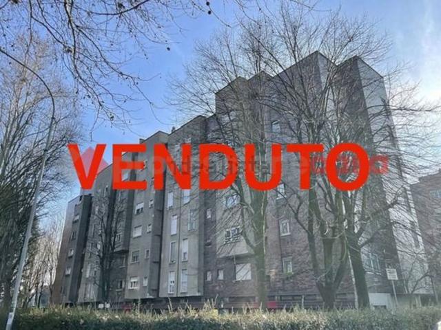Appartamento in vendita a Cesano Boscone, Lombardia