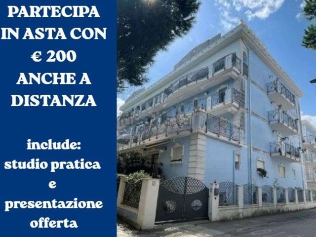 Appartamento in vendita a Giulianova, Abruzzo