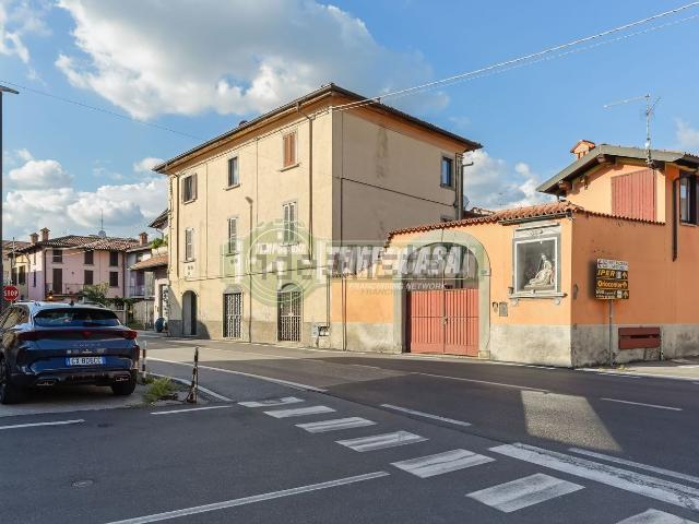 Appartamento in vendita a Zanica, Lombardia