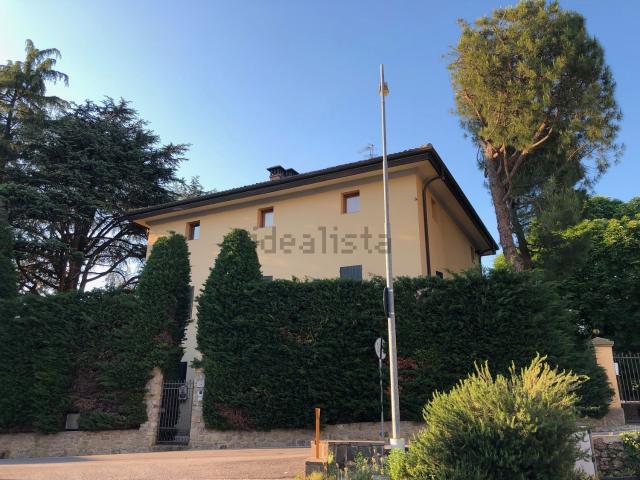 Appartamento in vendita a Nuovo Circondario Imolese, Castel San Pietro Terme