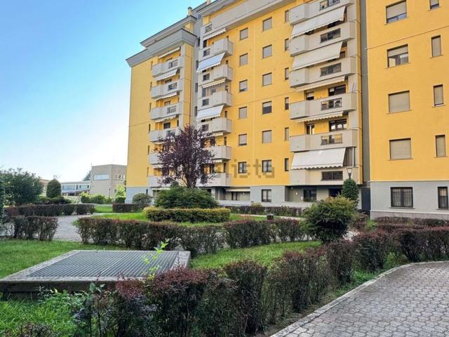 Appartamento in vendita a Pieve Emanuele, Lombardia