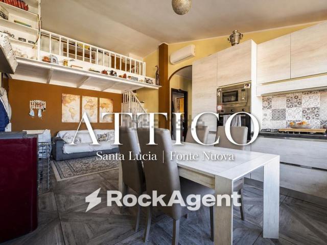 Attico in vendita a Santa Lucia, Roma Capitale