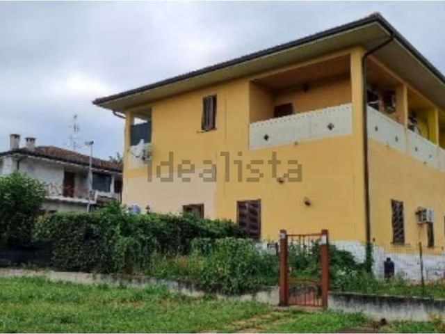 Appartamento in vendita a Borgo Ticino, Novara