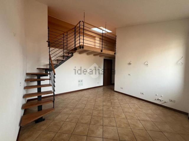 Appartamento in vendita a Valle Olona, Varese