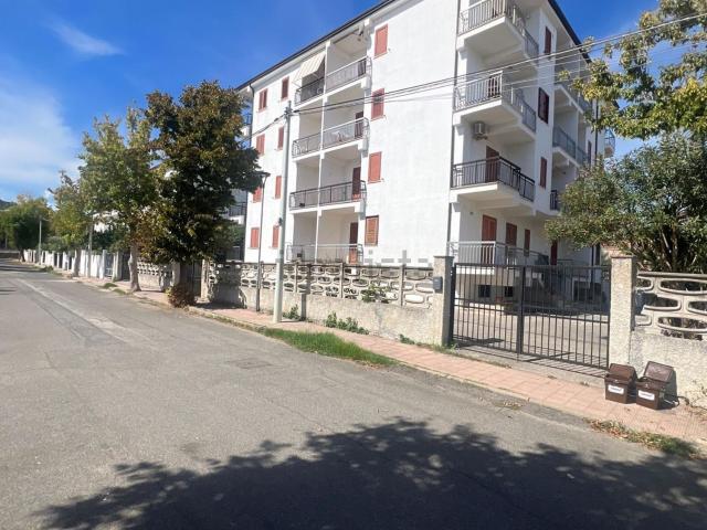 Appartamento in vendita a Camigliano, Calabria